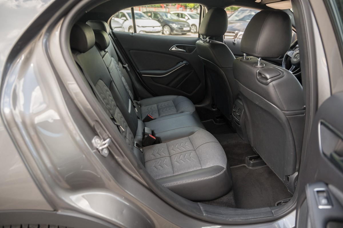 Mercedes-Benz GLA 200 d