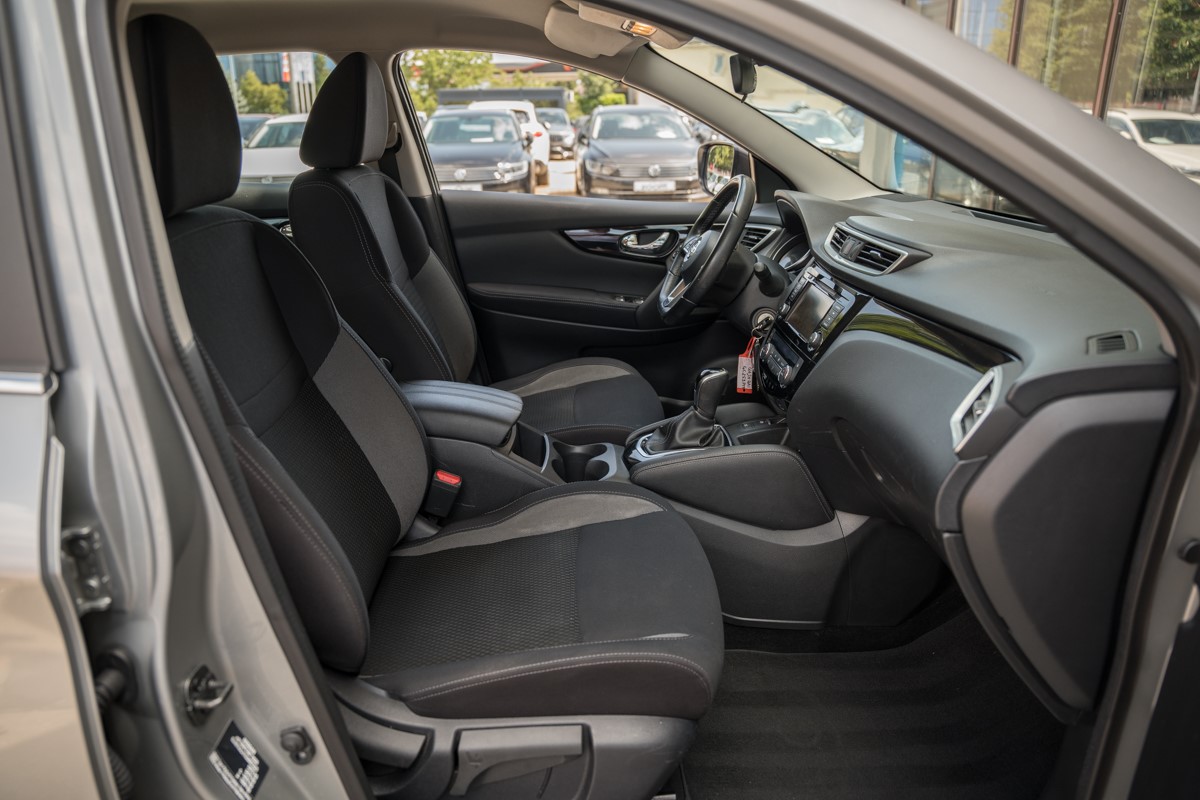Nissan
 Qashqai 1.5 DCI Business