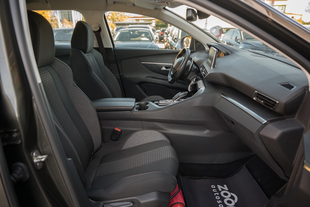 Peugeot 3008 1.5 BlueHDI