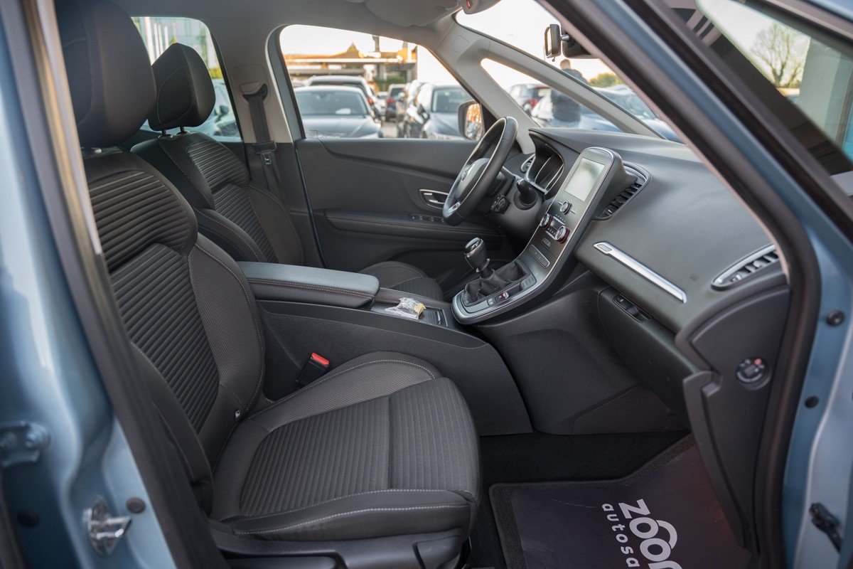 Renault Scenic 1.7 DCI