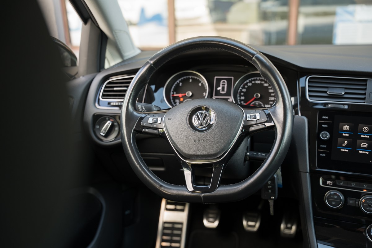 Volkswagen Golf 1.6 TDI IQ.DRIVE