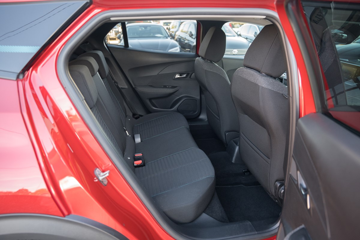 Peugeot 2008 1.2 PureTech STYLE