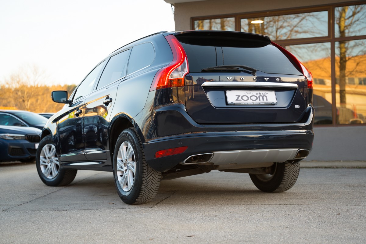 Volvo
 XC60 2.0 D