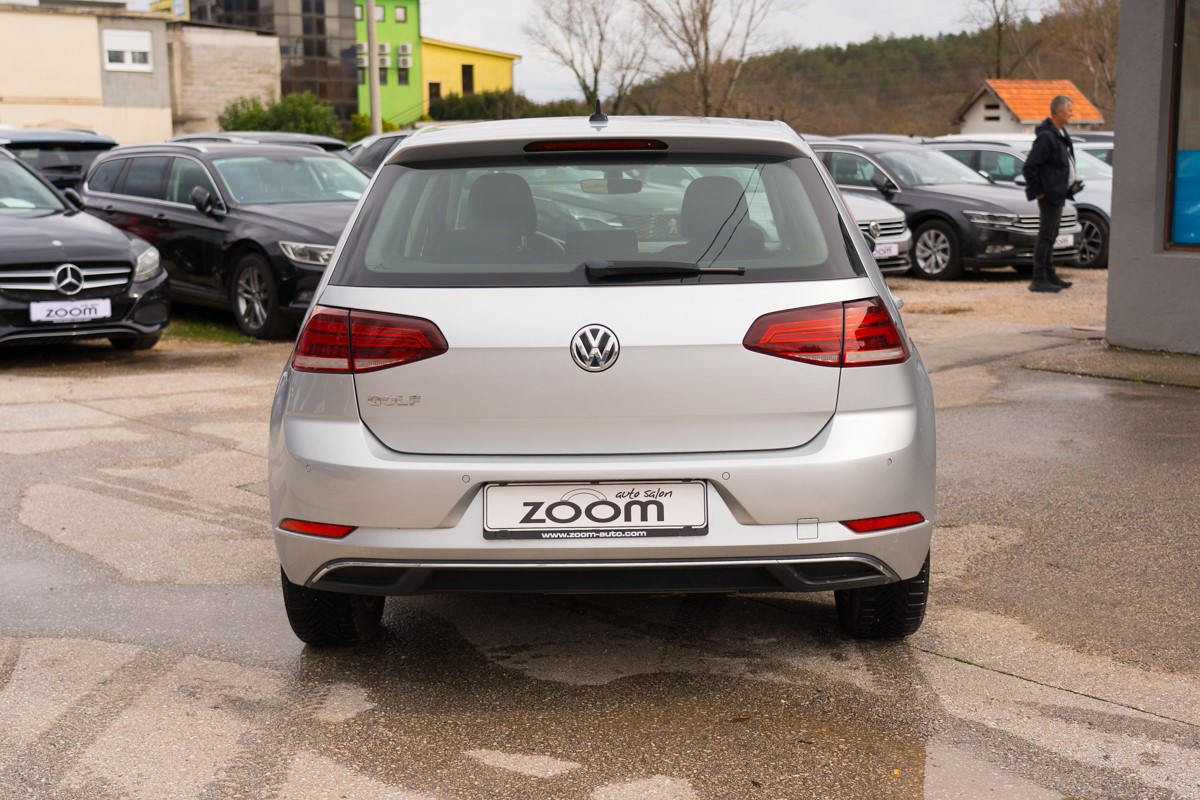 Volkswagen Golf 1.6 TDI