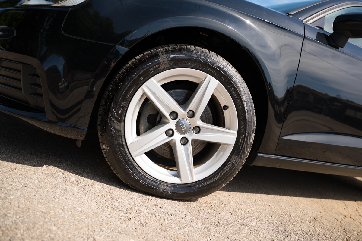 Audi A3
 30 TDI Sportback