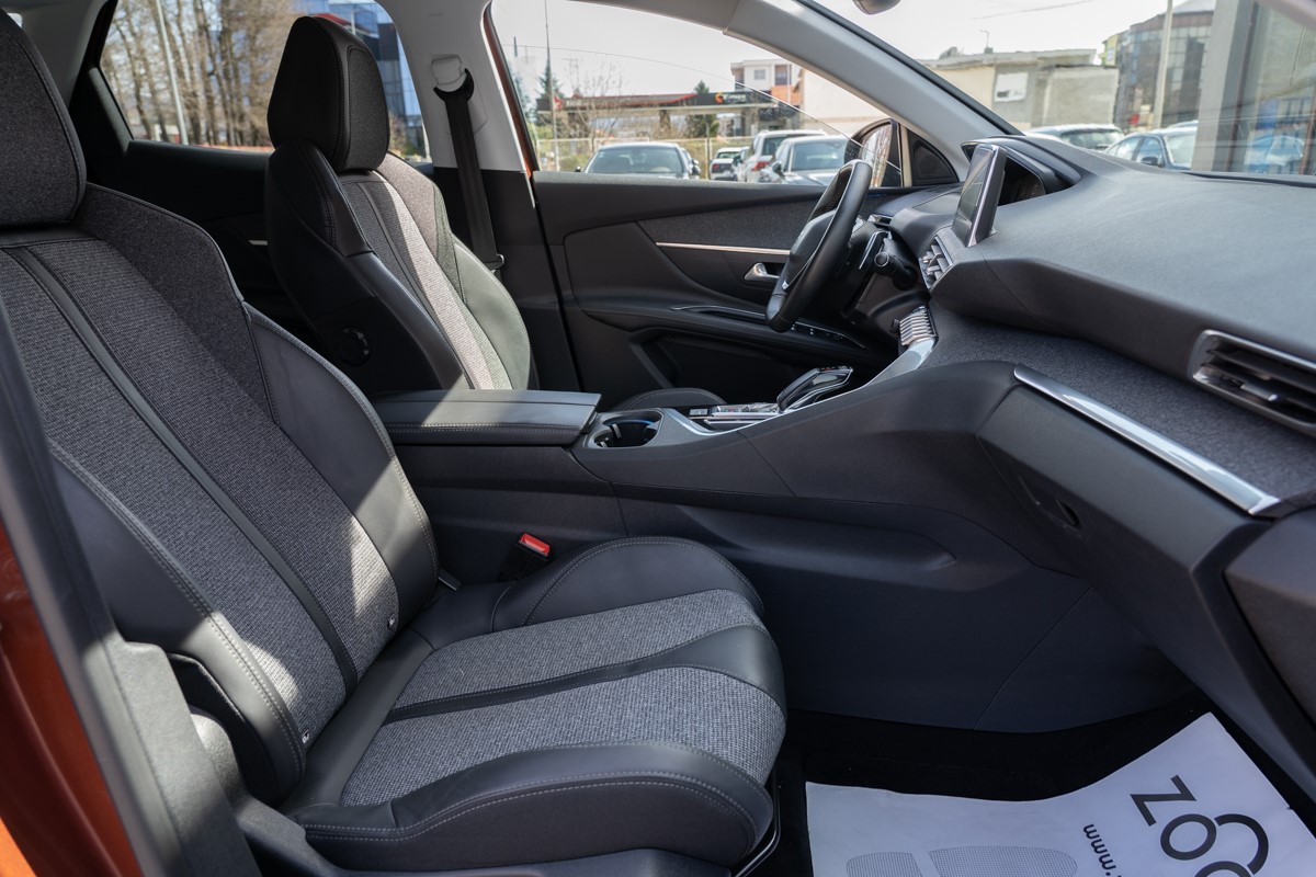 Peugeot 3008 1.6 BlueHDi Allure Business EAT6