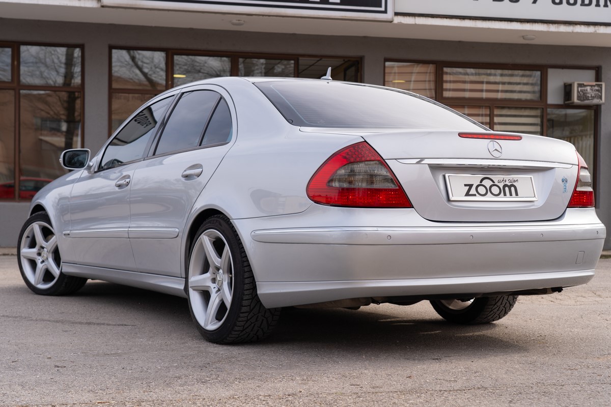 Mercedes-Benz E-Class
 E 280 CDI