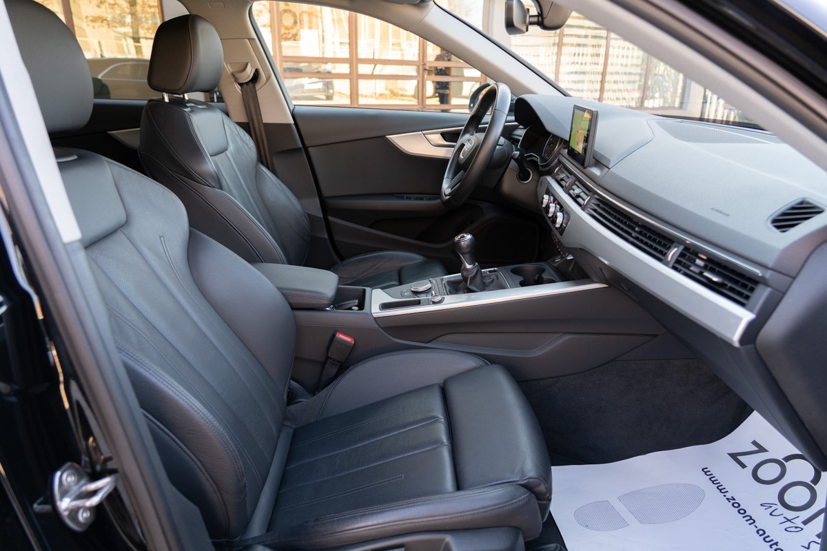 Audi A4
 2.0 TDI