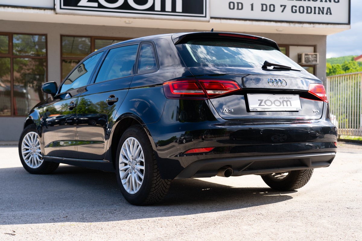 Audi A3
 1,6 TDI