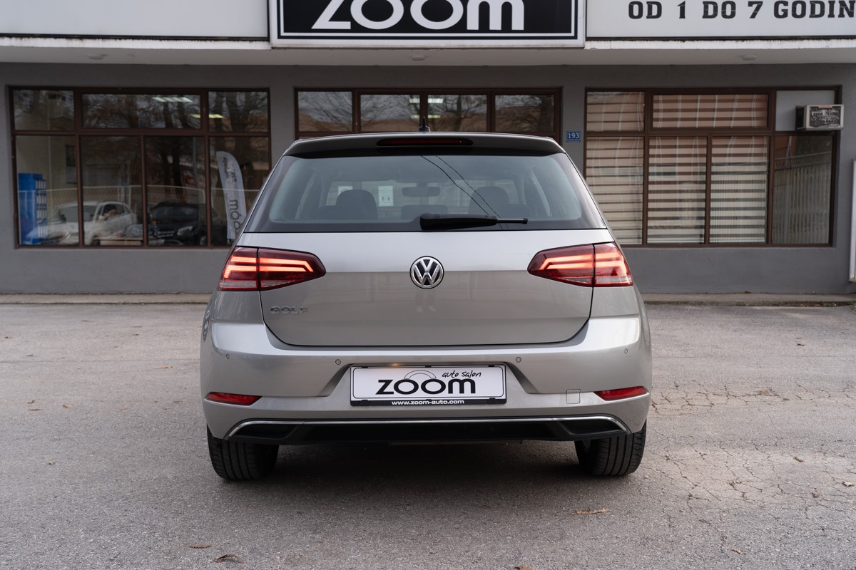 Volkswagen Golf 1,6 TDI