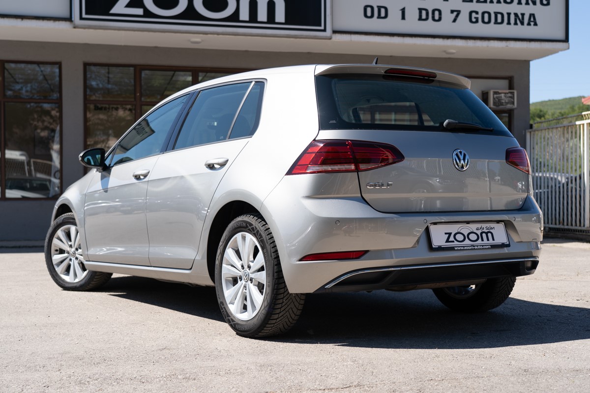 Volkswagen Golf 1,6 TDI CONFORTLINE BUSINESS