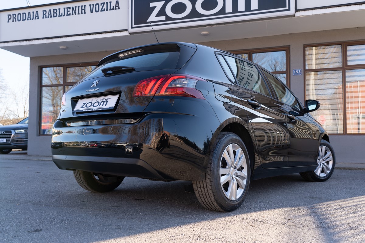 Peugeot 308 1,6 BlueHDI Automatik