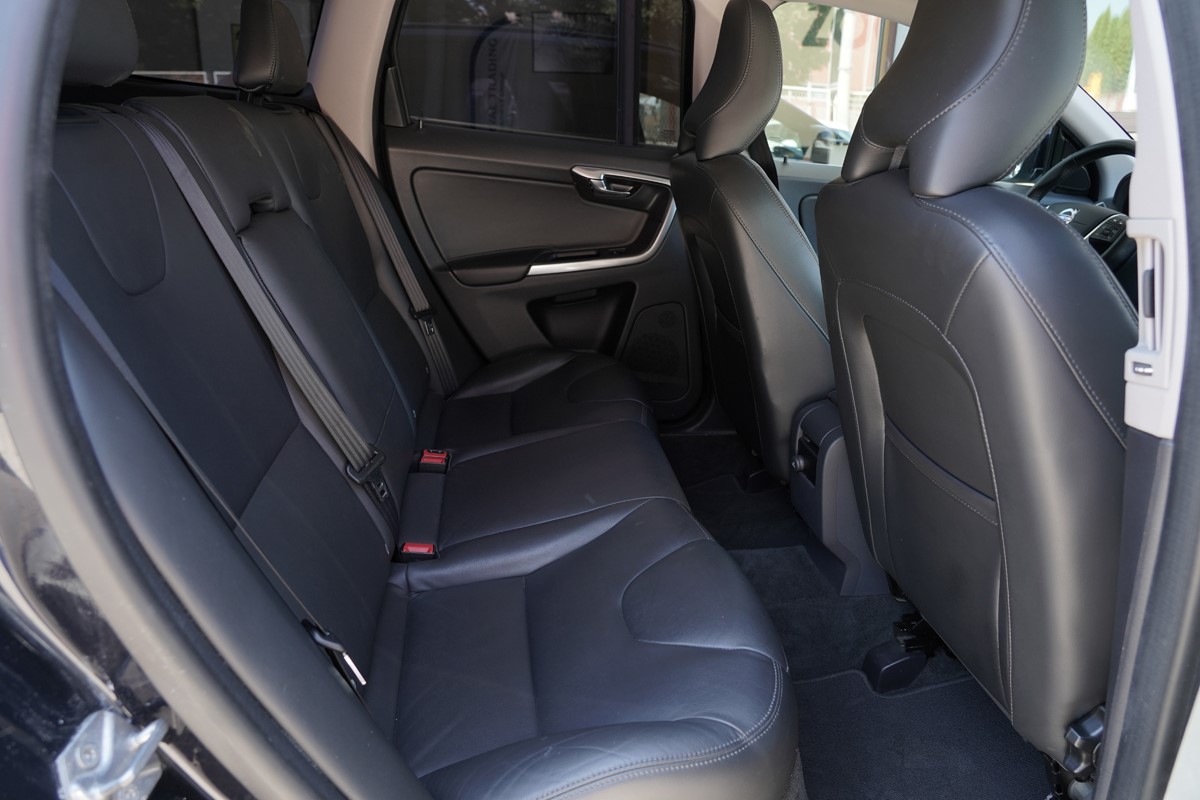 Volvo
 XC60 2,0 D