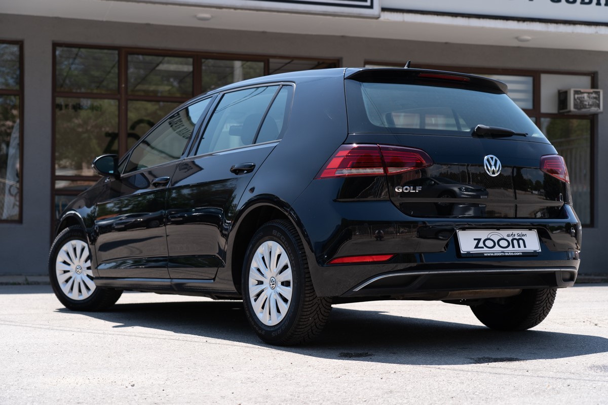 Volkswagen Golf 1,6 TDI DSG