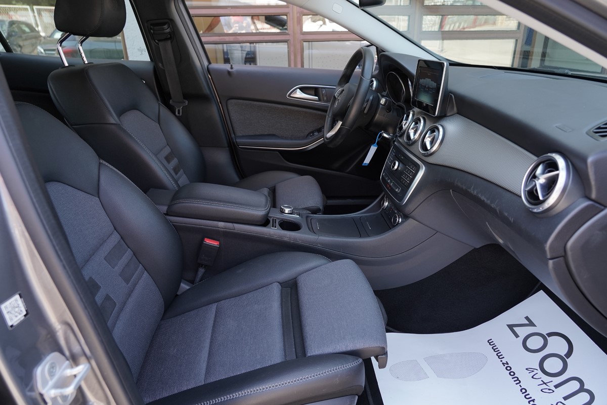 Mercedes-Benz GLA 220 D 4MATIC