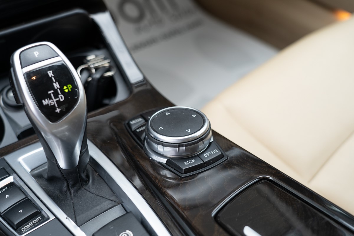 BMW
 535
 X-DRIVE