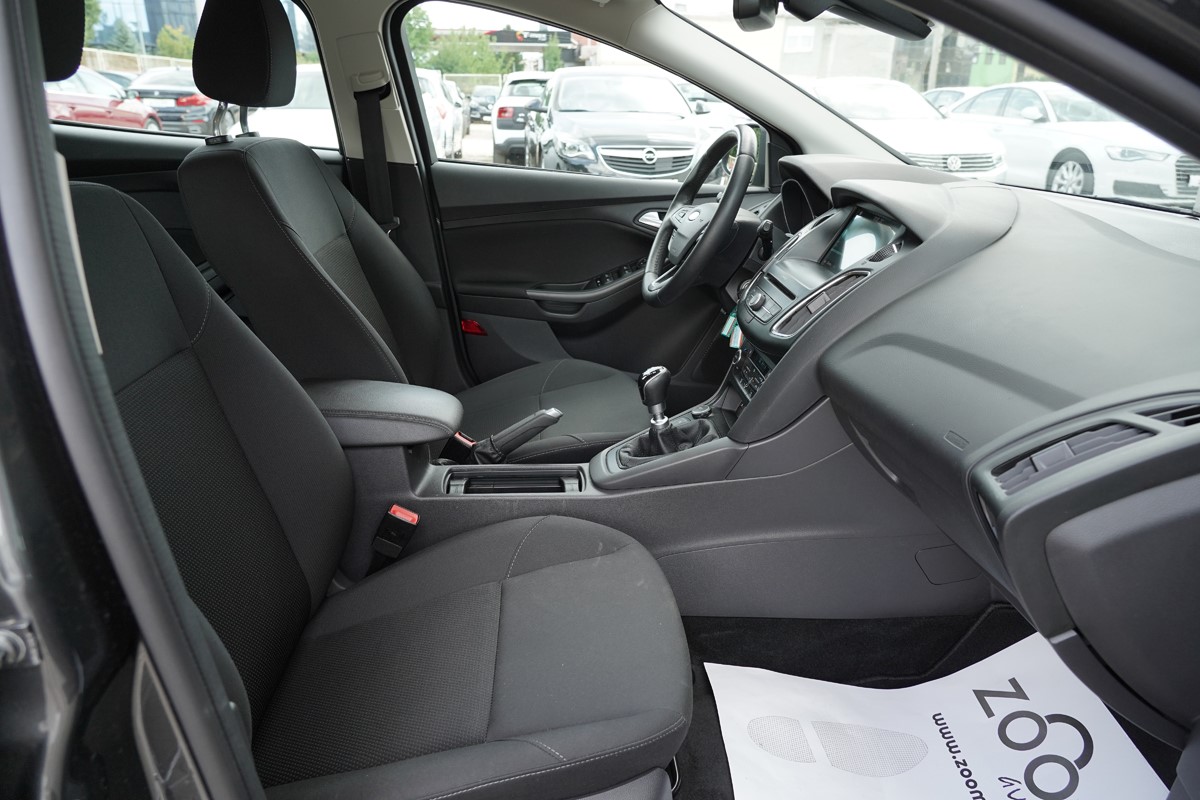 Ford
 Focus
 1,5 TDCI
