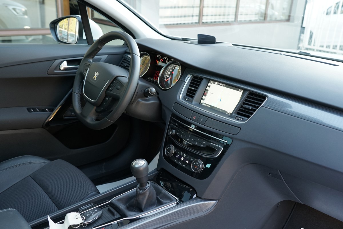 Peugeot 508 ALLURE 2.0 HDI