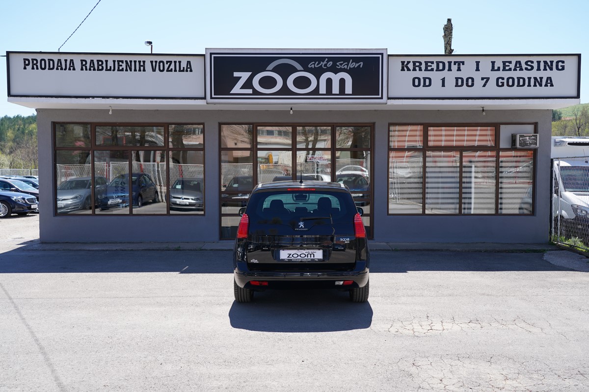 Peugeot 5008 1,6 E-HDI 7 SJEDISTA