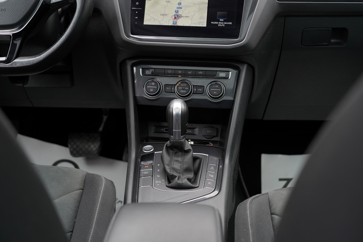 Volkswagen Tiguan
 2.0 TDi DSG Carat
