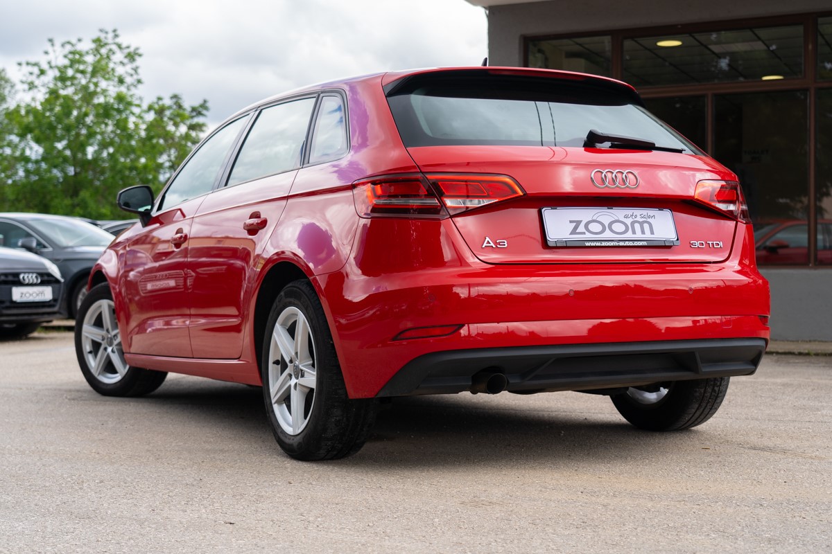 Audi A3
 30 TDI