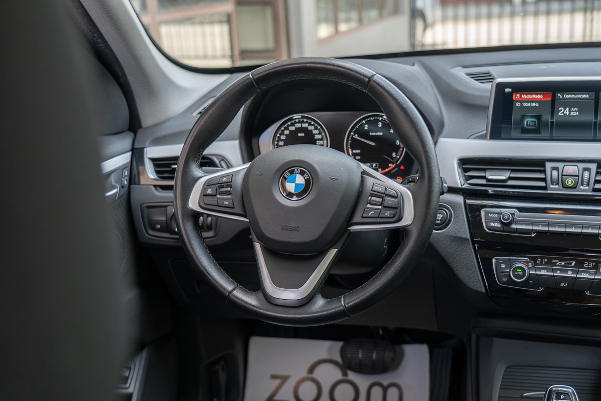 BMW
 X1 SDRIVE 16D