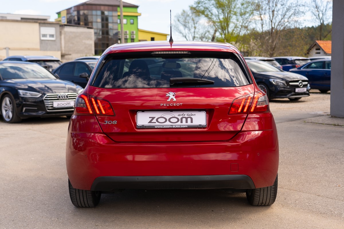 Peugeot 308 1,6 BlueHDI