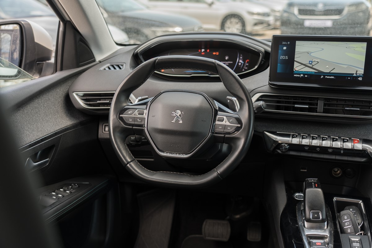 Peugeot 3008 1.5 BlueHDI