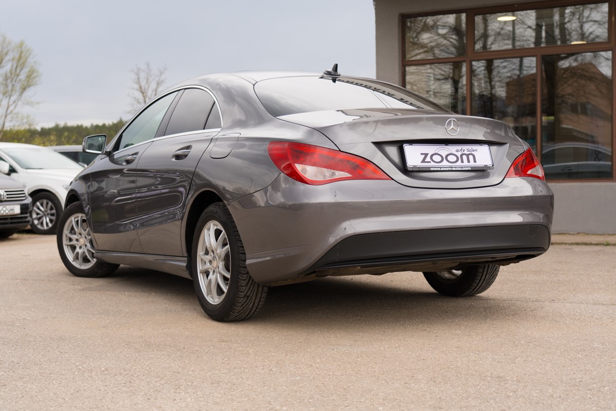 Mercedes-Benz CLA-Class 180D