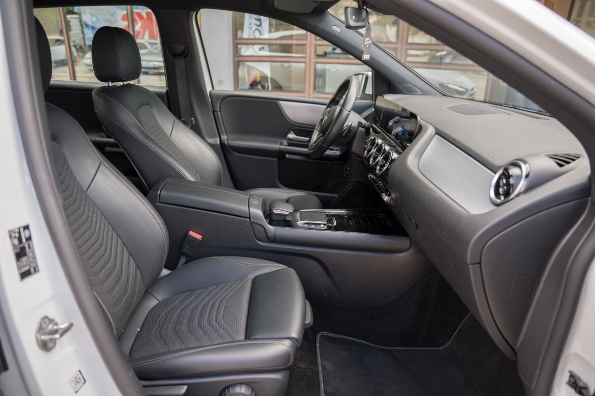 Mercedes-Benz B-Class 180 D