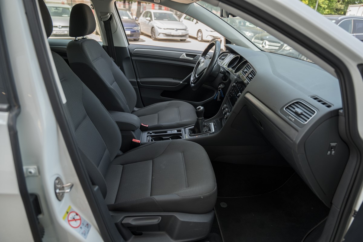 Volkswagen Golf 1.6 TDI 