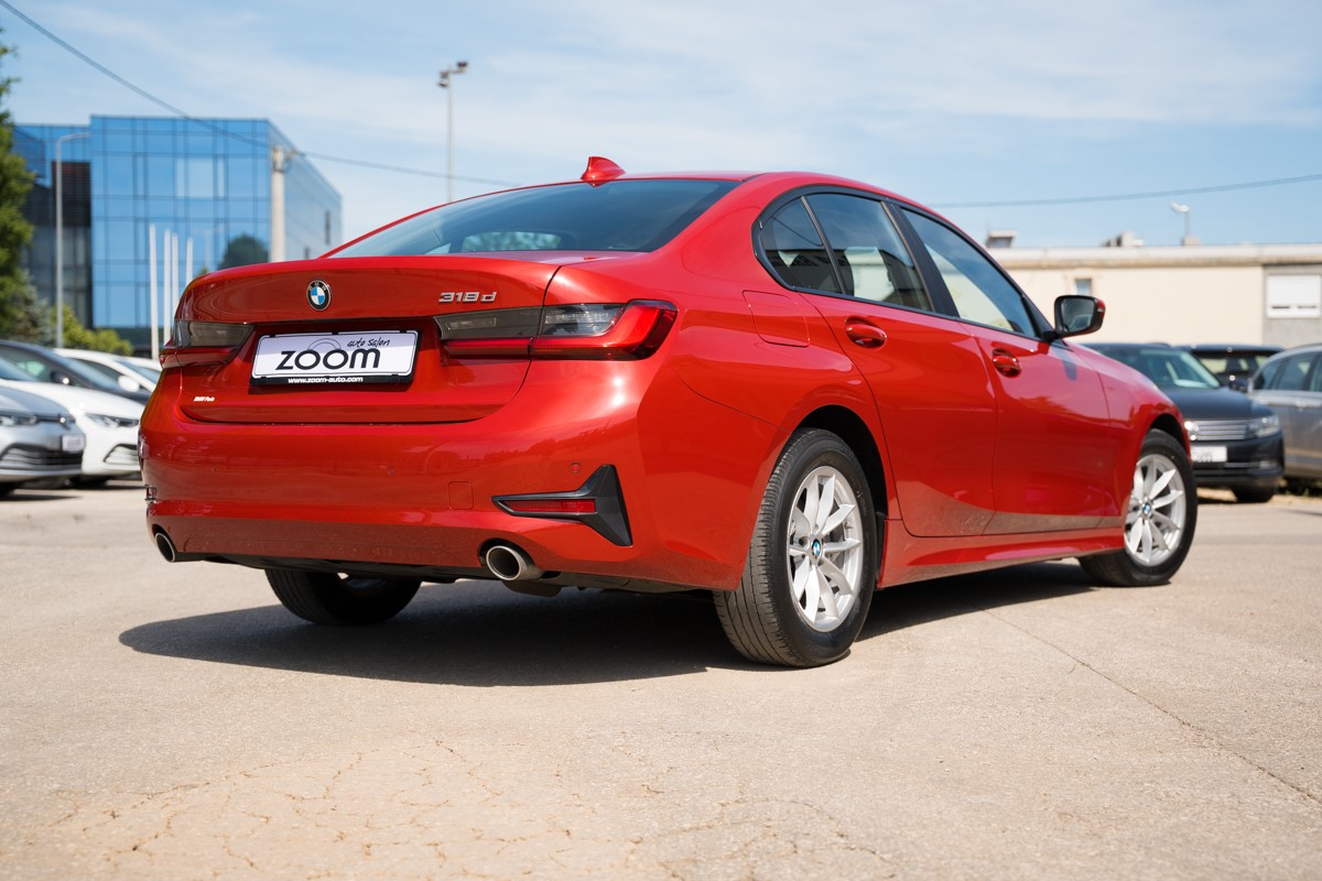 BMW
 3-Series 318D 