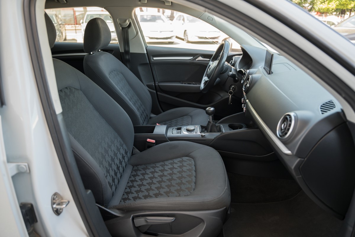 Audi A3
 2.0 TDI Sportback