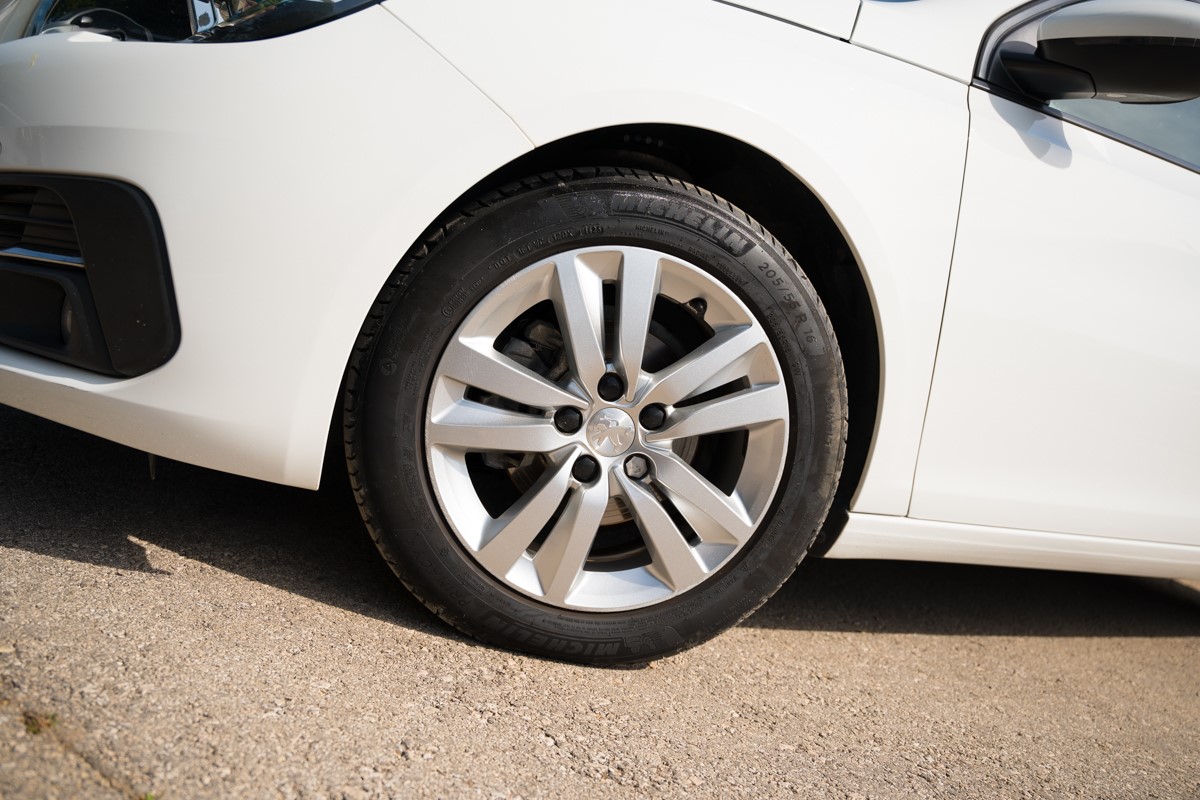 Peugeot 308 1.5 BlueHDI