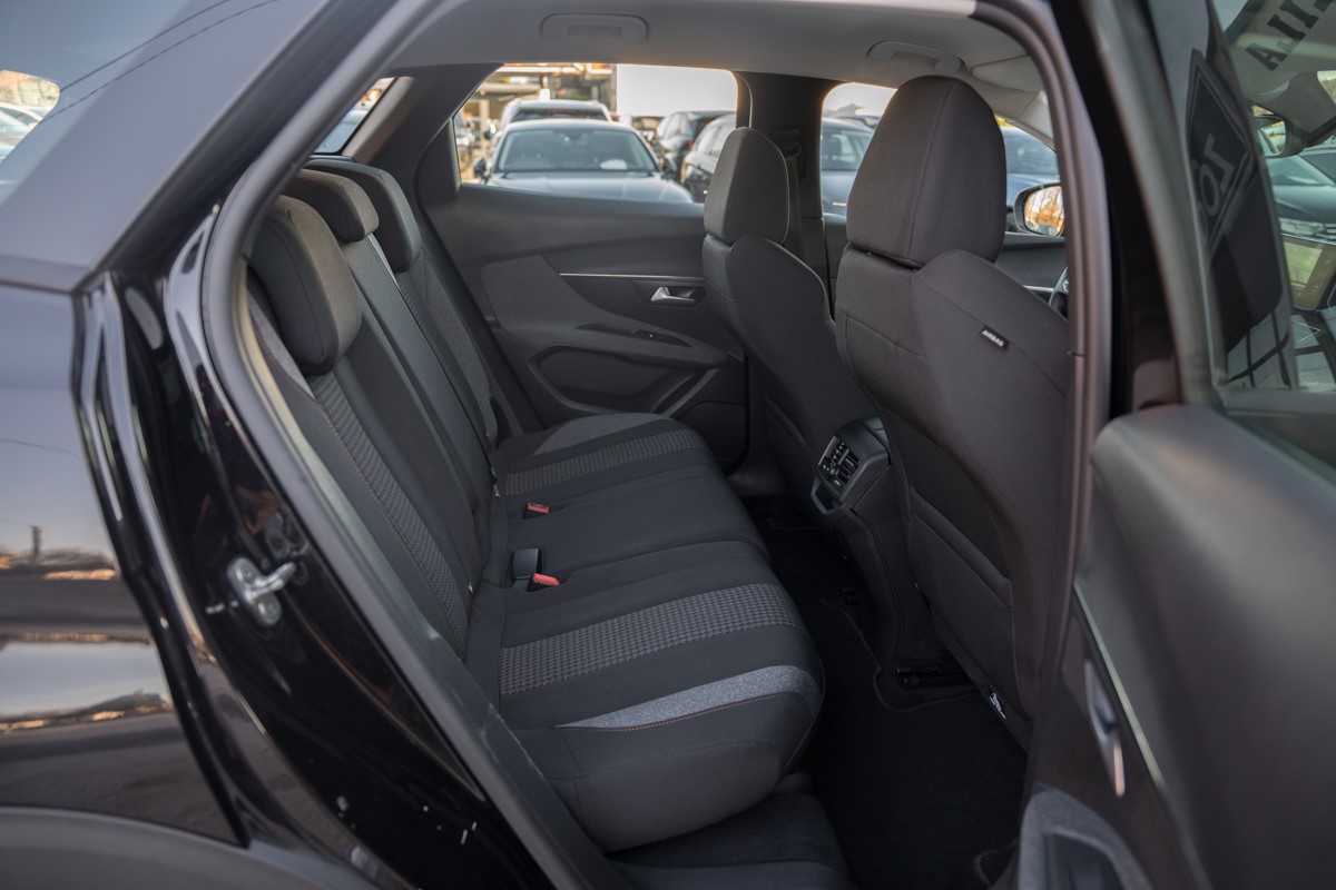 Peugeot 3008 1.5 BlueHDI