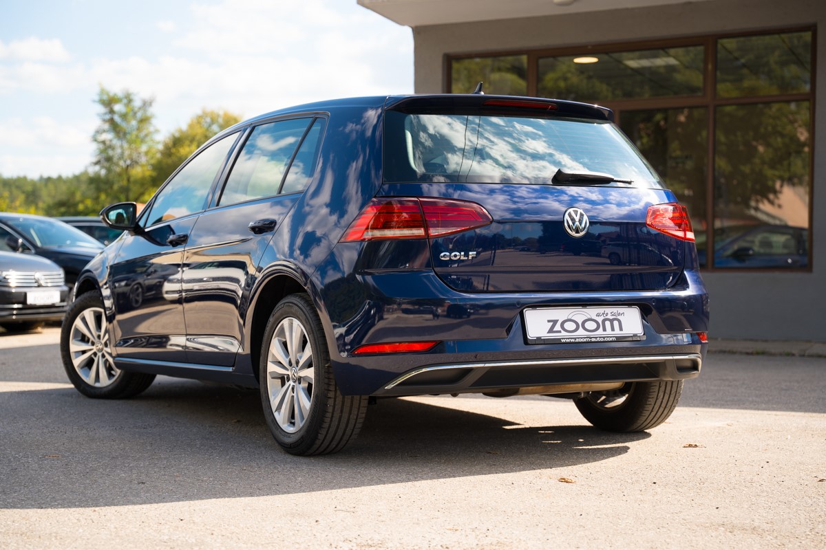 Volkswagen Golf 1.6 TDI DSG