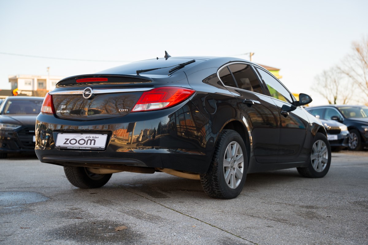 Opel Insignia 2.0 CDTi