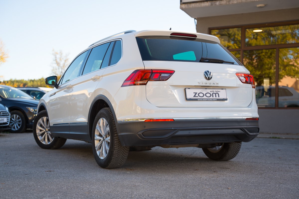 Volkswagen Tiguan
 2.0 TDI DSG