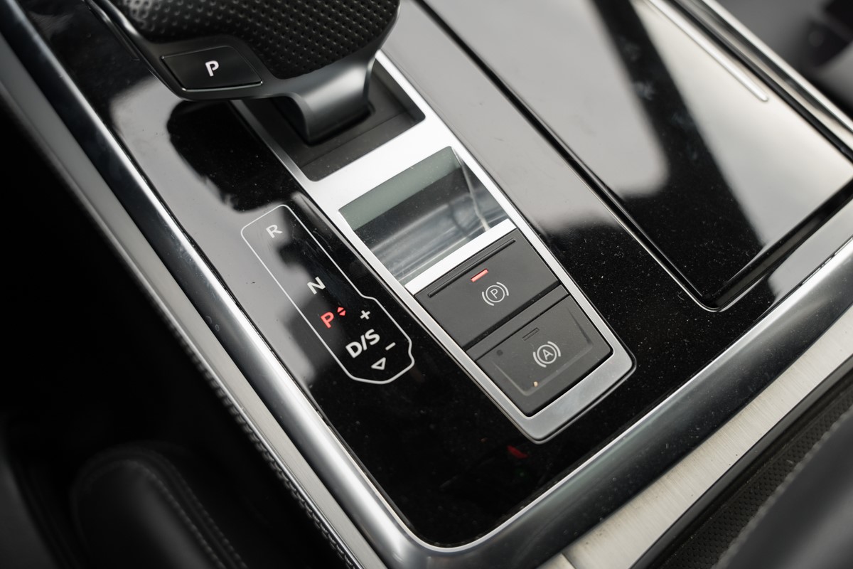 Audi Q8 50 TDI S line QUATTRO