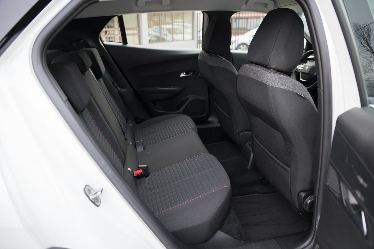 Peugeot 2008 1.2 PureTech