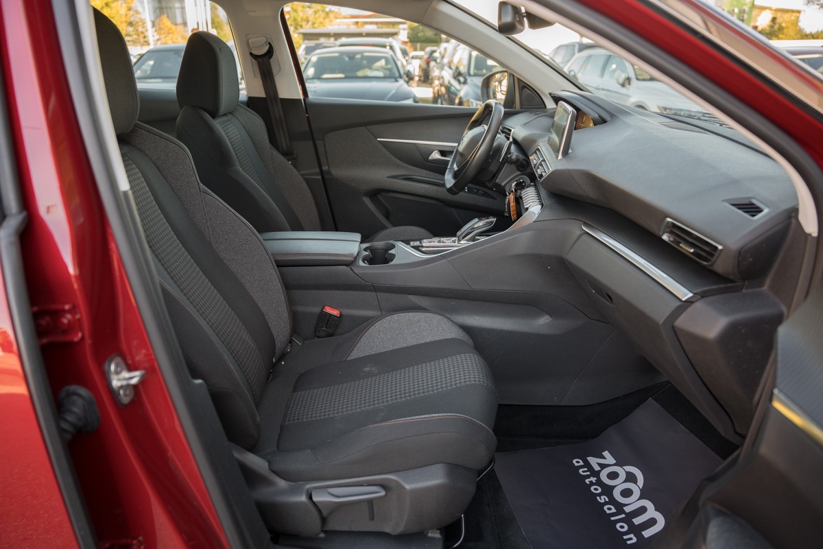 Peugeot 3008 1.5 BlueHDI