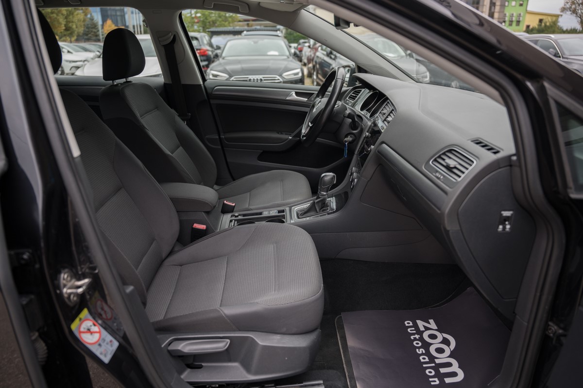 Volkswagen Golf 1.6 TDI DSG