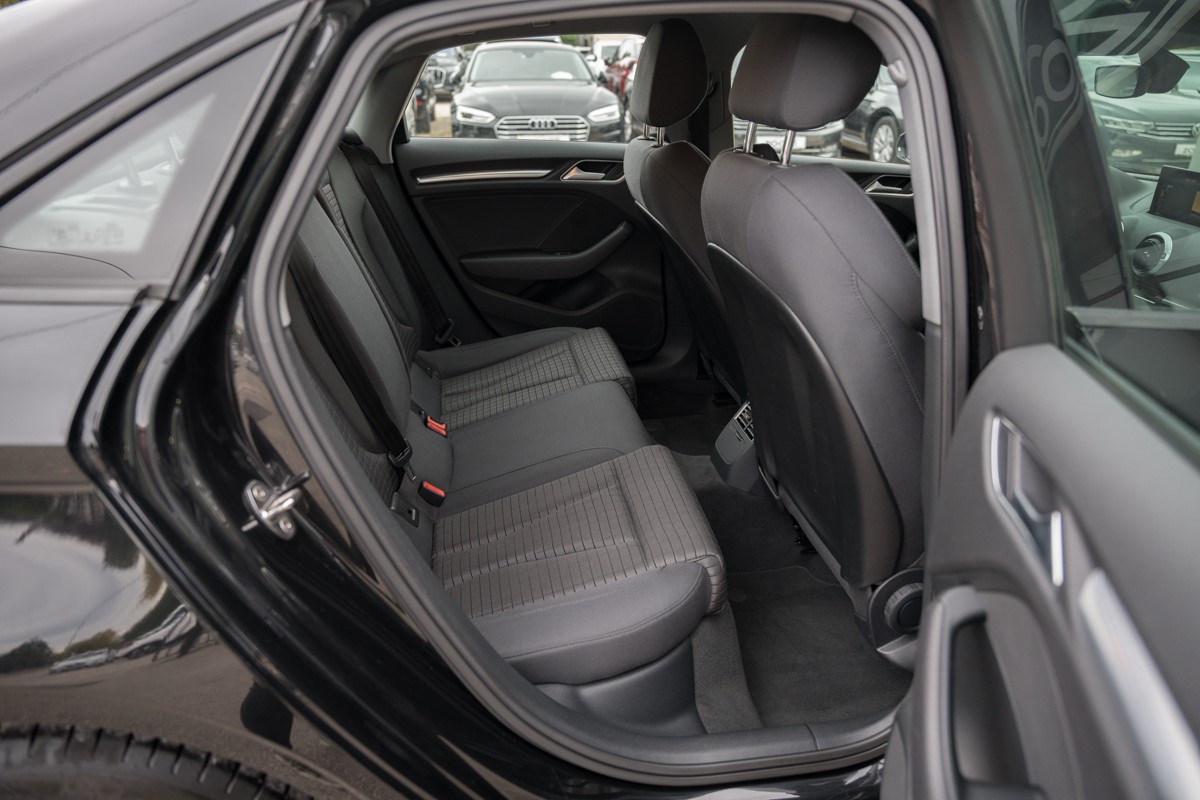 Audi A3
 30 TDI