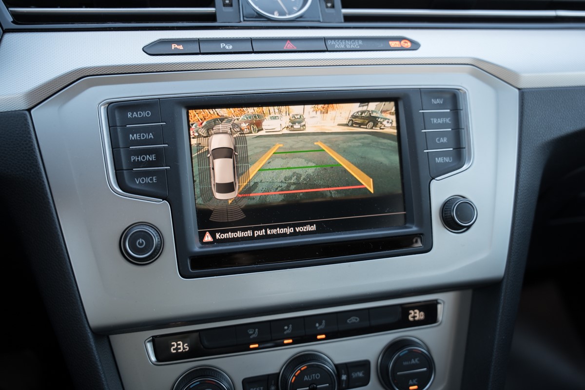 Volkswagen Passat 1.6 TDI DSG