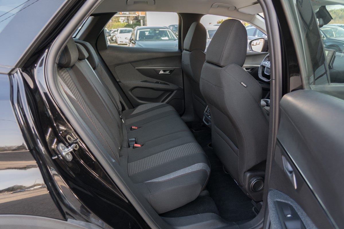 Peugeot 3008 1.5 BlueHDI