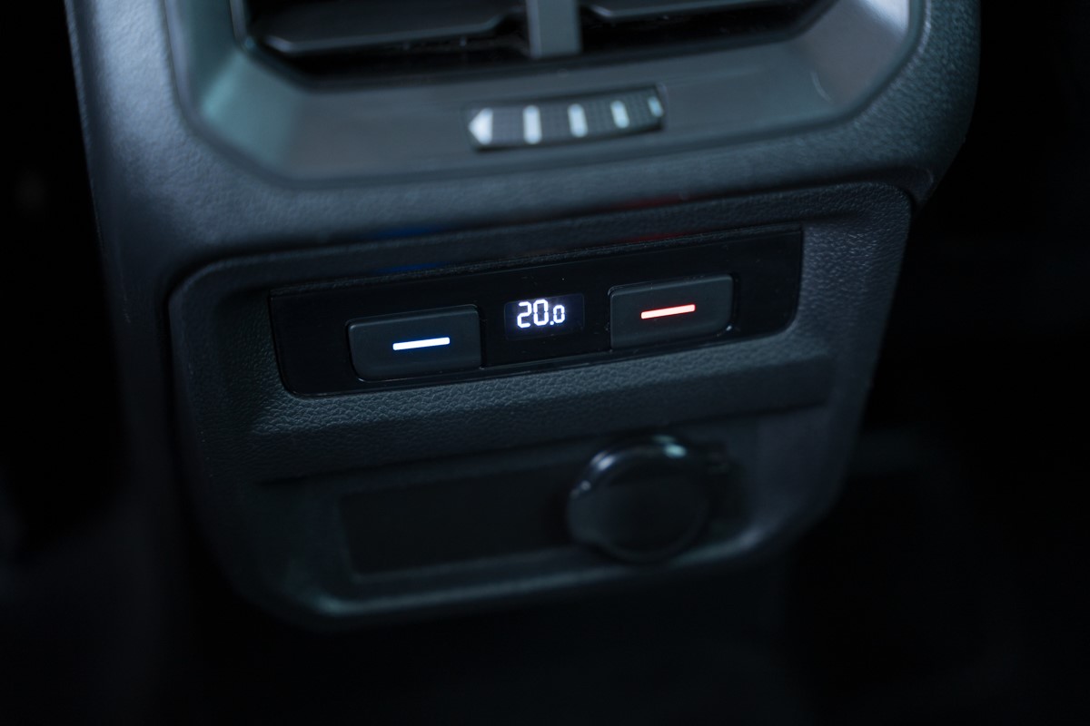 Volkswagen Tiguan
 2.0 TDI DSG 4MOTION