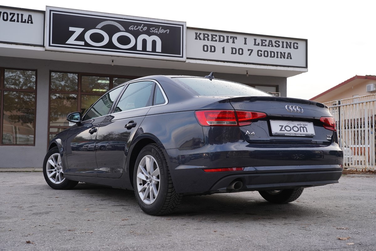 Audi A4
 2.0 TDI