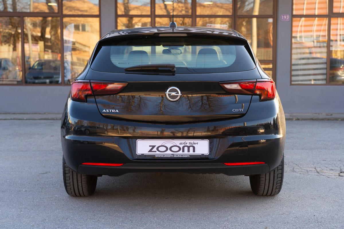 Opel Astra 1.6 D