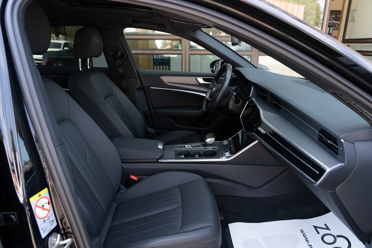 Audi A6
 45 TDI Quattro S-tronic