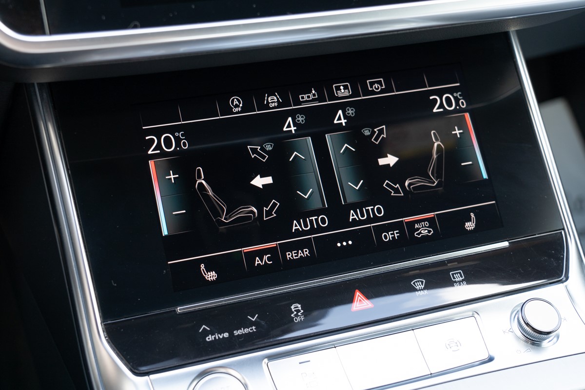Audi A6
 45 TDI Quattro Sline